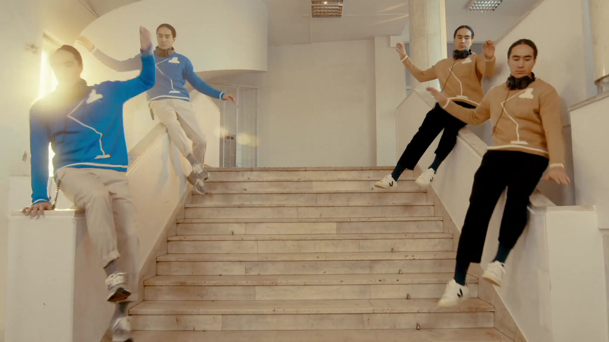 Frissón Buro Commercial
